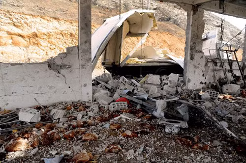 Cảnh đổ nát tại Syria sau cuộc không kích của Israel ảnh 2