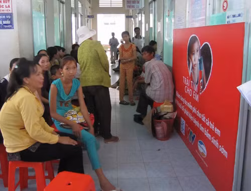 Chương trình trái tim cho em ảnh 1