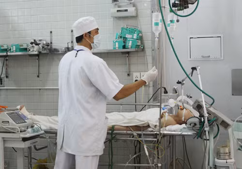 Hỗ trợ các nạn nhân vụ tai nạn trên cao tốc TP.HCM-Trung Lương ảnh 1