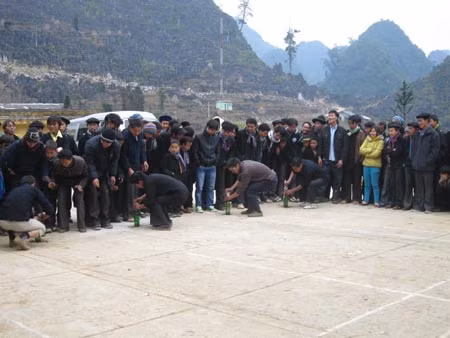 Lũng Chinh không còn đám ma trăm triệu ảnh 1