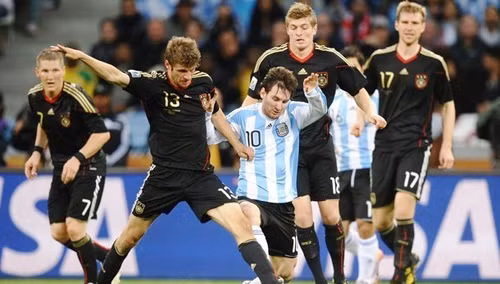 Cuộc chiến giành 'ngai vàng' giữa Đức và Argentina ảnh 1