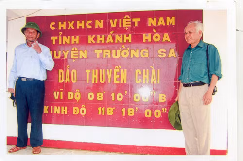 PGS Đào Hữu Vinh với Trường Sa ảnh 2