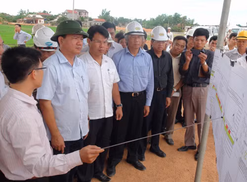 Đẩy nhanh tiến độ mở rộng Quốc lộ 1A qua Thừa Thiên-Huế ảnh 1
