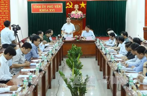Chủ tịch nước Trần Đại Quang thăm, làm việc tại Phú Yên ảnh 2