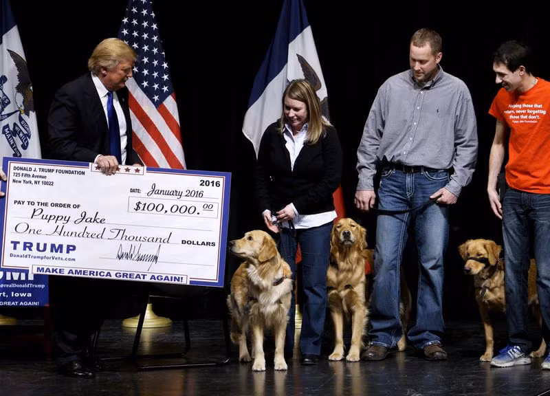 Ông Trump bị tố “hứa cuội” hàng triệu USD từ thiện ảnh 2