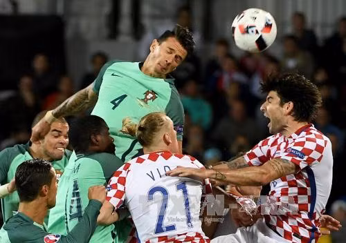 EURO 2016 - Quá thiếu cảm xúc ảnh 1