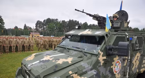 Kiev xa vời vị thế thành viên NATO ảnh 1