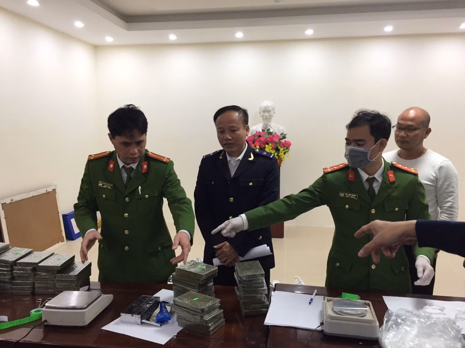 Chú thích ảnh
