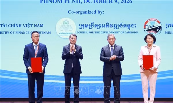 Đưa hợp tác kinh tế Việt Nam – Campuchia lên tầm cao mới