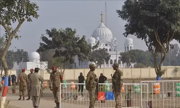 Ấn Độ và Pakistan triệu đại biện sau sự cố biên giới
