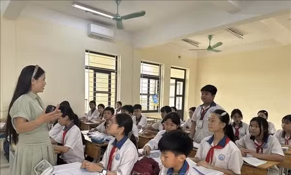 Sắp xếp trường lớp: Gọn bộ máy, chạy công việc
