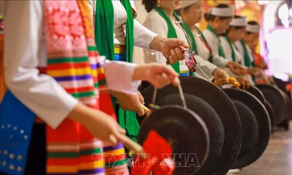 Thành lập Hội đồng Nhà nước xét tặng danh hiệu nghệ nhân trong lĩnh vực di sản văn hóa phi vật thể