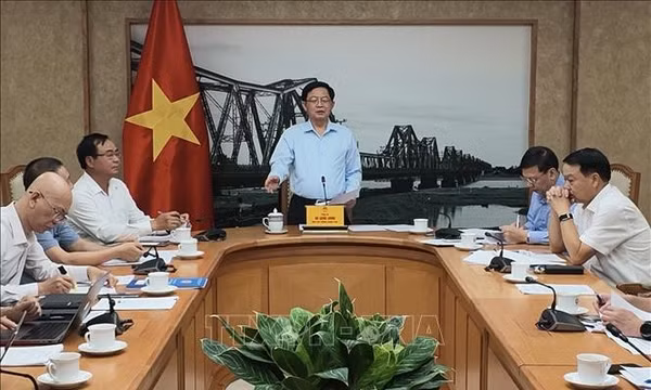 Gắn sản xuất với thị trường, nghiên cứu thành lập sàn giao dịch nông, thủy sản