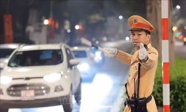 Hà Nội: Từ ngày 19/10 phân luồng giao thông phục vụ sửa chữa cầu Xây 