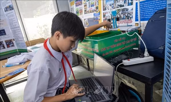Tạo nguồn nhân lực chất lượng cao cho các ngành công nghệ mới nổi