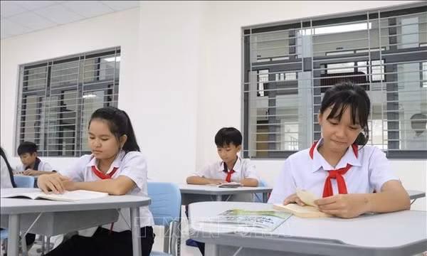 Niềm vui trong ngôi trường nội trú khang trang