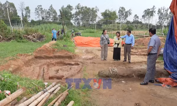 Lên phương án bảo vệ di tích Thành cổ Châu Sa