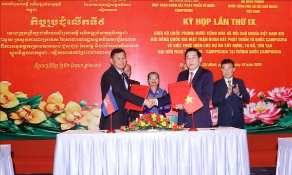 Hợp tác gìn giữ, phát triển tình hữu nghị Việt Nam - Campuchia
