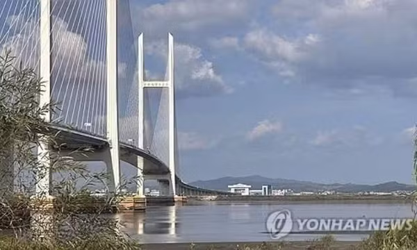 Trung Quốc, Triều Tiên khai trương cầu biên giới mới