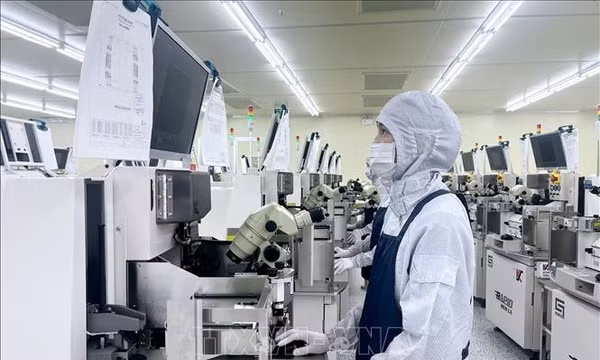 Từng bước làm chủ công nghệ bán dẫn với chip chuyên dụng