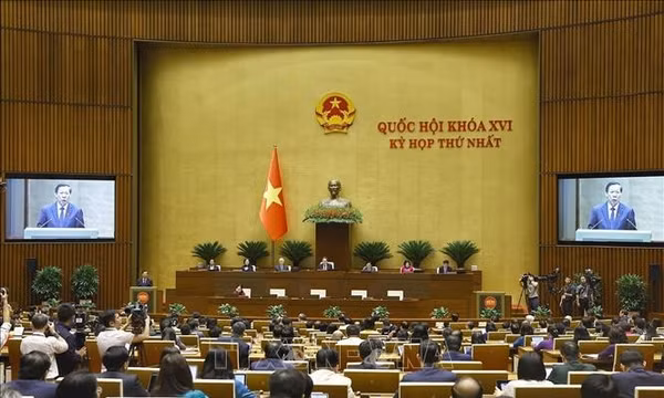 Tháo gỡ điểm nghẽn, khơi thông nguồn lực từ hoàn thiện thể chế