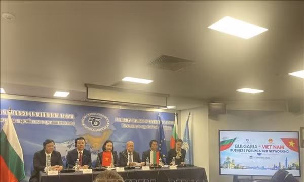 Việt Nam thúc đẩy hợp tác đầu tư, thương mại với Bulgaria