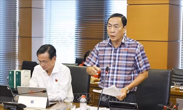 Cần đảm bảo tính minh bạch trong quan trắc môi trường