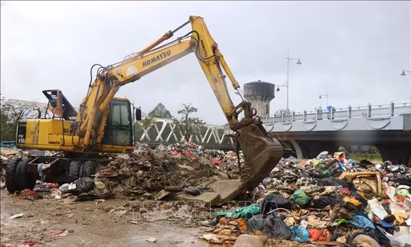 Tìm lời giải cho bài toán xử lý rác thải