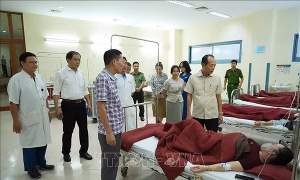 Vụ nghi ngộ độc thực phẩm tại Huế: Sức khỏe các bệnh nhân tiến triển tích cực