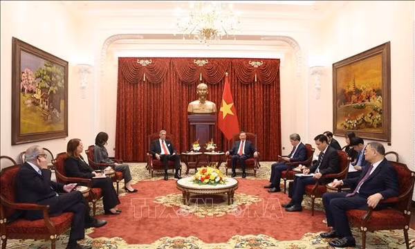 Tiếp tục tăng cường quan hệ hữu nghị, hợp tác Việt Nam - Cộng hòa Dominica