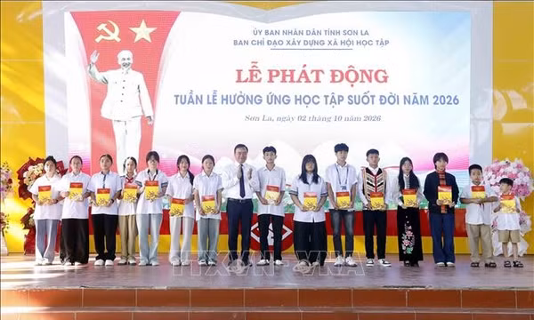Phát triển học liệu số, học liệu mở phục vụ người dân