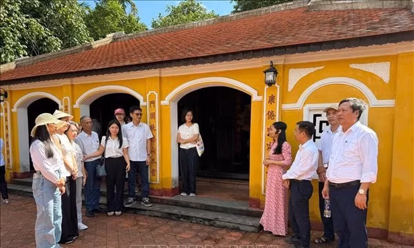 Tìm về địa chỉ đỏ để giữ mạch nguồn truyền thống quê hương