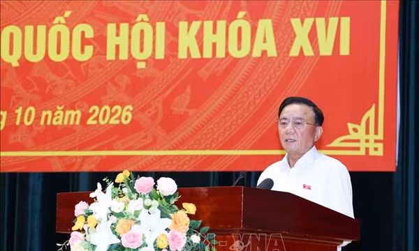 Thường trực Ban Bí thư Trần Cẩm Tú tiếp xúc cử tri tại Đà Nẵng