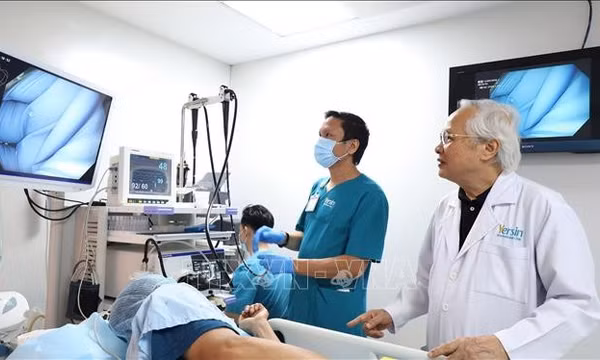 Nhiệt huyết 'tuổi xế chiều' của người cựu chiến binh áo trắng