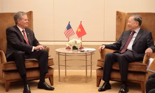 Tổng Bí thư, Chủ tịch nước Tô Lâm tiếp Thượng nghị sĩ Hoa Kỳ Steve Daines