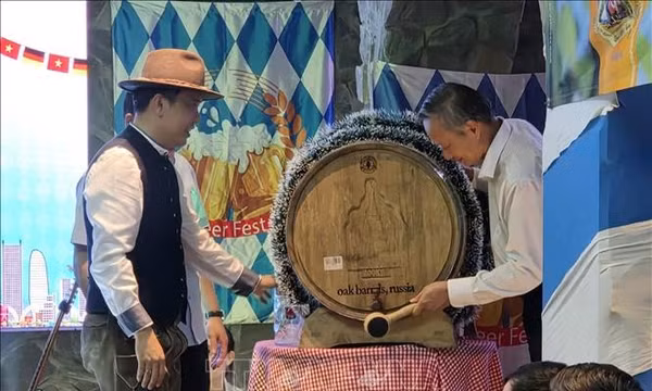 Giao lưu văn hóa, thúc đẩy hợp tác với các đối tác Đức