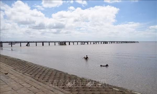 Khu du lịch biển Tân Thành, một trong những điểm du lịch nổi tiếng ở tỉnh Đồng Tháp.