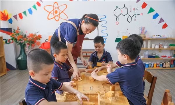 Trẻ mầm non 5-6 tuổi được miễn, giảm, hỗ trợ học phí phổ cập GD