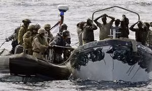 Hải quân đa quốc gia bắt gọn cướp biển Somalia