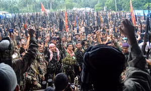 Giao tranh ác liệt giữa quân đội Philippines và phiến quân
