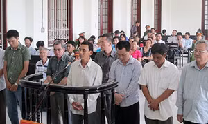 Vụ tham nhũng tại Sở VHTTDL Vĩnh Long: 8 bị cáo lĩnh 103 năm tù