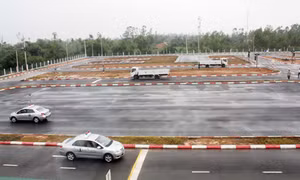 Kỷ luật Phó Giám đốc tự ý ký quyết định mở văn phòng đào tạo lái xe tại Gia Lai