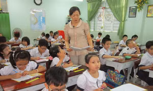 Bộ Giáo dục và Đào tạo đề nghị không thu các khoản ngoài học phí 