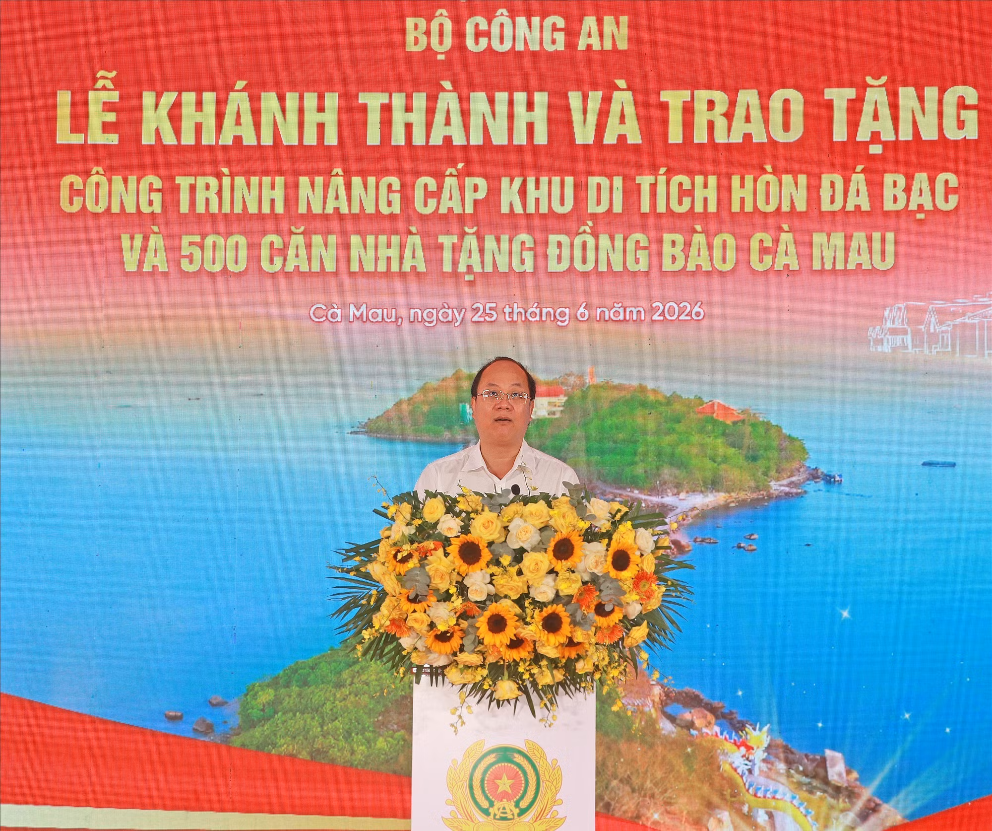 Bí thư Tỉnh ủy Cà Mau Nguyễn Hồ Hải phát biểu tại buổi lễ. Ảnh: Huỳnh Anh/TTXVN