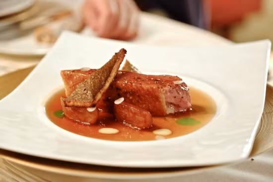  Bếp trưởng ba sao Michelin trổ tài ở JW Marriott Hanoi ảnh 3