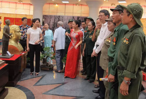 Bắc Ninh: Trưng bày lịch sử và thành tựu kinh tế - xã hội ảnh 1
