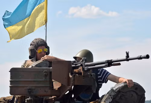 Ukraine đưa xe tăng hạng nặng vào thủ đô Kiev ảnh 1