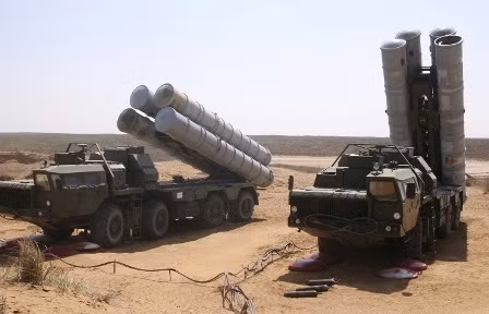 Nga diễn tập bắn đạn thật tên lửa S-300 ảnh 1