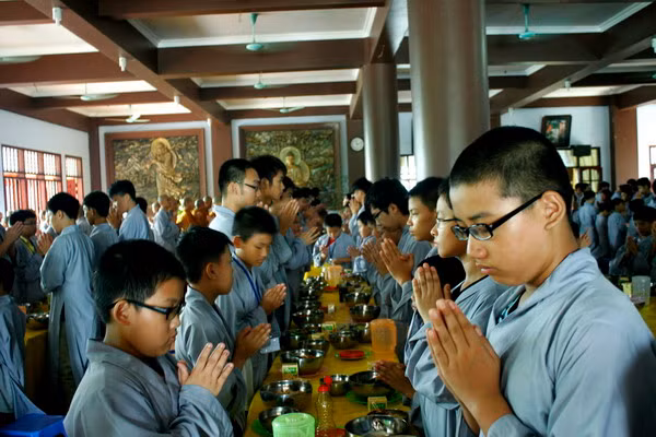  Tập tu ở Thiền viện Trúc Lâm Tây Thiên ảnh 11