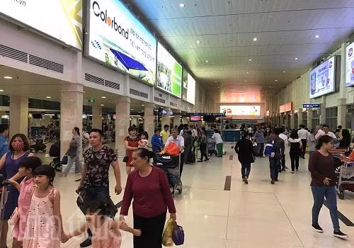 Giao thông thông thoáng các cửa ngõ TP Hồ Chí Minh ngày mùng 5 Tết ảnh 2